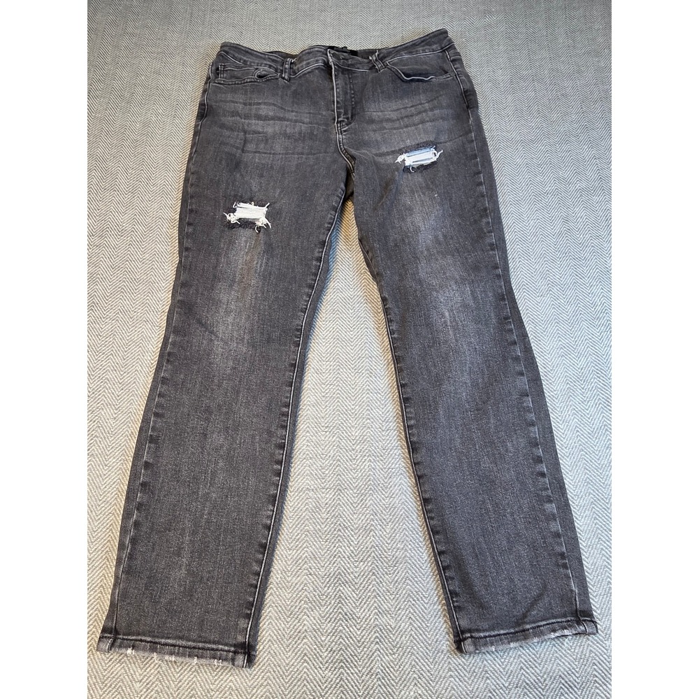 Judy Blue Los Angeles Distressed Boyfriend Jeans Faded Black JB88130 Size 15/32